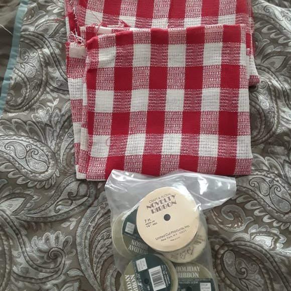 Vintage Red and White Check Calico Material and Assorted Ribbons - Picture 1 of 6